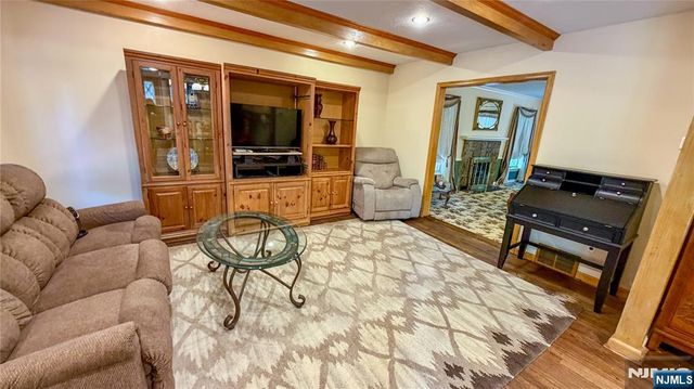 270 Kensington Road, River Edge, NJ 07661