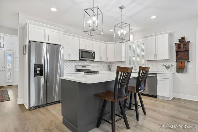 4723 Dune Grass Lane, Holland, MI 49423