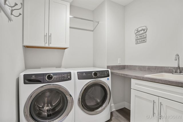 4723 Dune Grass Lane, Holland, MI 49423