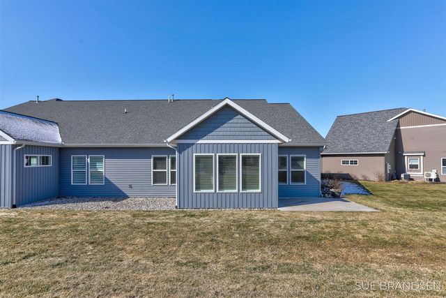 4723 Dune Grass Lane, Holland, MI 49423