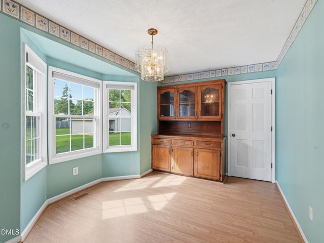 318 Crescent Drive, Clayton, NC 27520