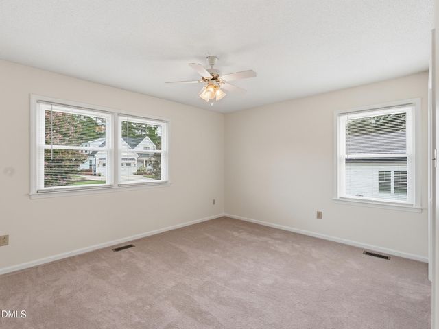 318 Crescent Drive, Clayton, NC 27520