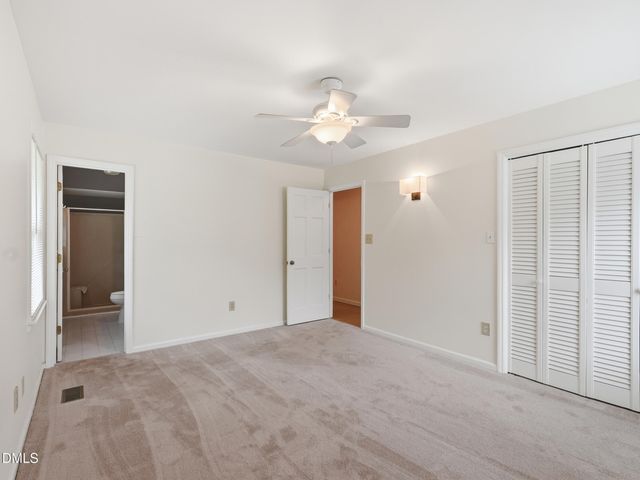 318 Crescent Drive, Clayton, NC 27520