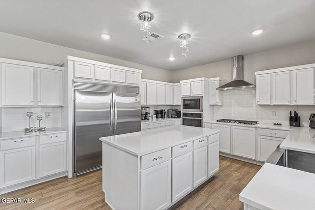 12669 Monmouth Avenue, Horizon City, TX 79928