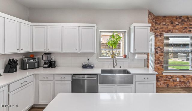 12669 Monmouth Avenue, Horizon City, TX 79928