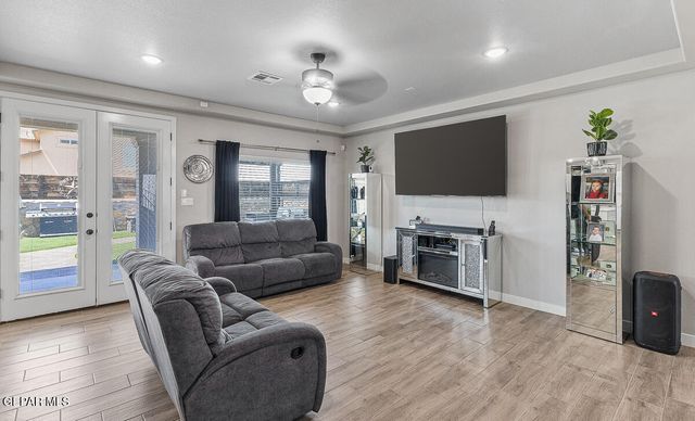 12669 Monmouth Avenue, Horizon City, TX 79928