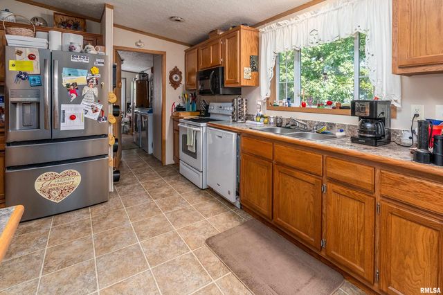 2550 Egyptian Hills Drive, Creal Springs, IL 62922