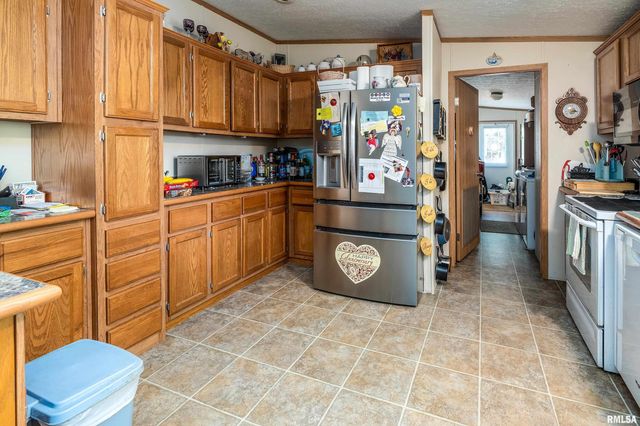 2550 Egyptian Hills Drive, Creal Springs, IL 62922