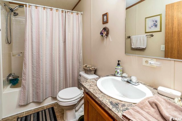 2550 Egyptian Hills Drive, Creal Springs, IL 62922