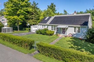 27 Old Mill Road, Esopus, NY 12429