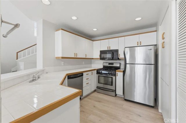 2900 Via Toscana 202, Corona, CA 92879