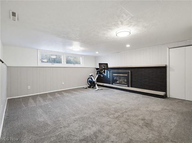 19816 Wendy Drive, Berea, OH 44017