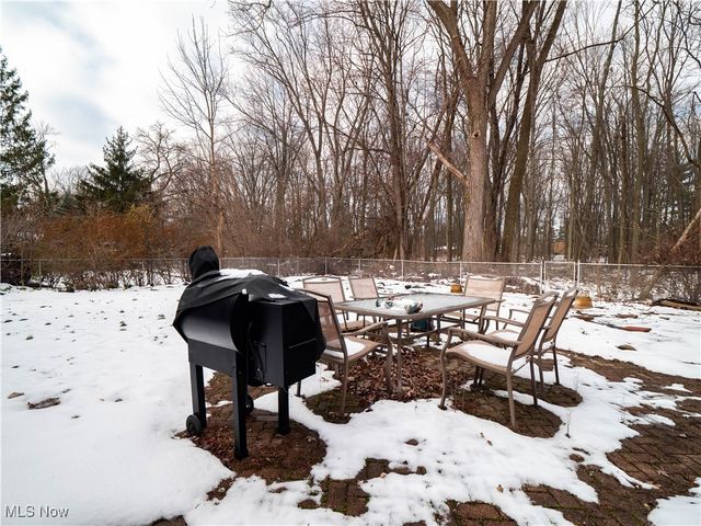 19816 Wendy Drive, Berea, OH 44017