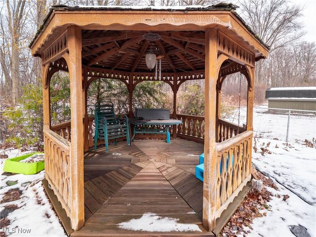 19816 Wendy Drive, Berea, OH 44017