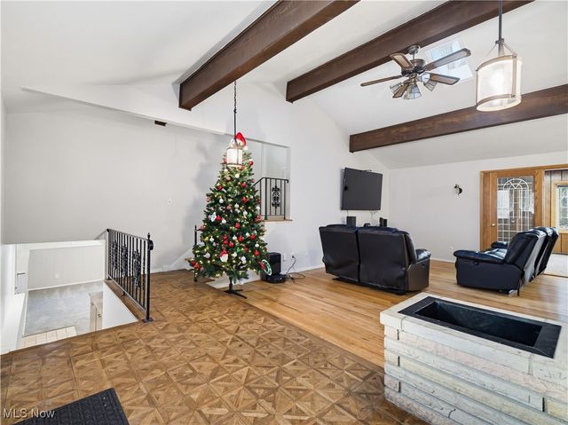 19816 Wendy Drive, Berea, OH 44017