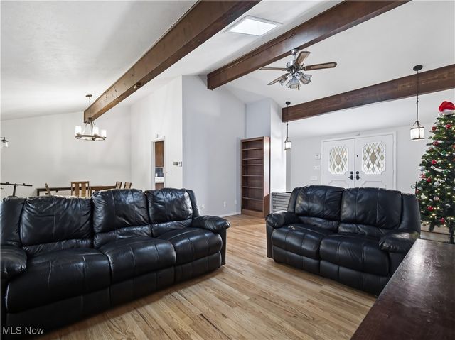 19816 Wendy Drive, Berea, OH 44017