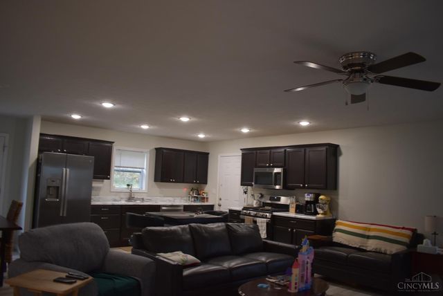 113 Springlake Avenue, Hillsboro, OH 45133