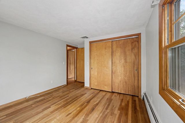 26 Arlington Road, Burlington, MA 01803
