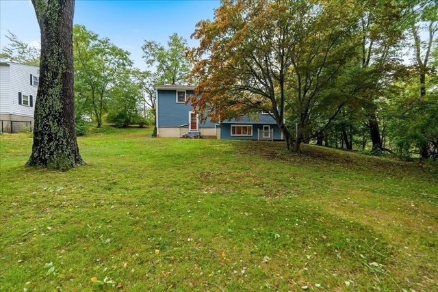 26 Arlington Road, Burlington, MA 01803