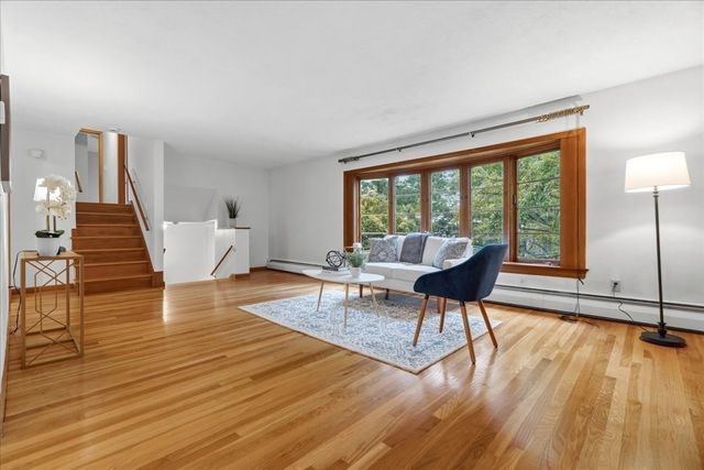 26 Arlington Road, Burlington, MA 01803
