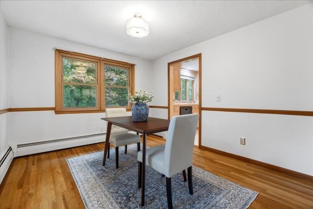 26 Arlington Road, Burlington, MA 01803