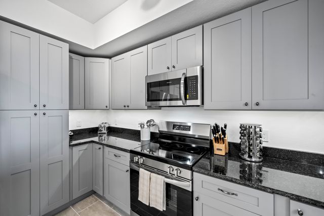 735 Pilot Lane, 812, Merritt Island, FL 32952