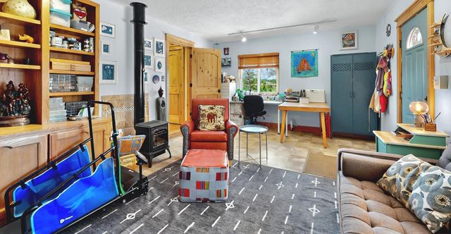 5 Hobbs Road, Peralta, NM 87042