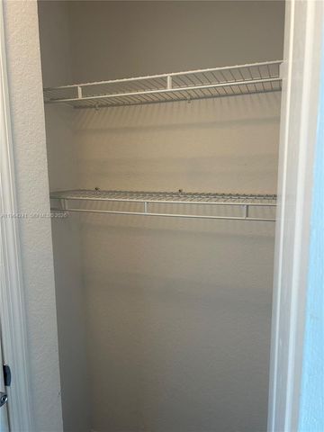 6001 SW 70th St 551, South Miami, FL 33143