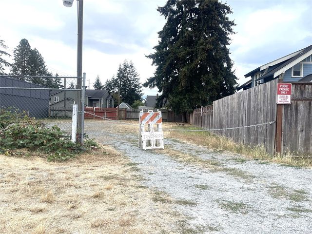 412 Garfield Street S, Tacoma, WA 98444