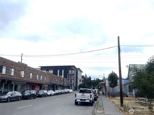 412 Garfield Street S, Tacoma, WA 98444