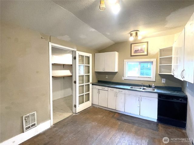 412 Garfield Street S, Tacoma, WA 98444