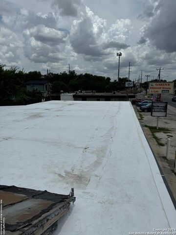 655 CUPPLES RD, San Antonio, TX 78237