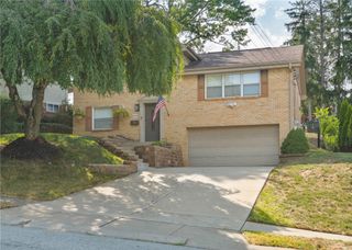 809 Bethany Dr, Mt Lebanon, PA 15243