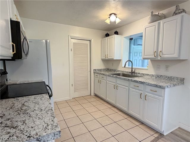 17751 Wells RD, North Fort Myers, FL 33917