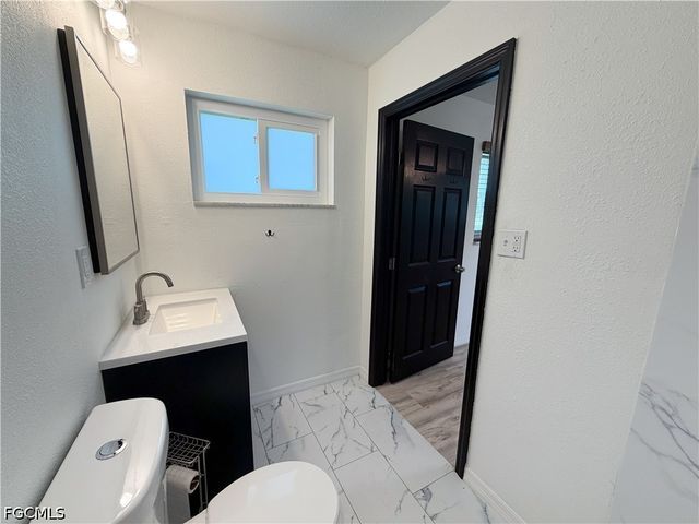 17751 Wells RD, North Fort Myers, FL 33917