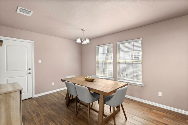 300 Lipscomb Street, Cleburne, TX 76031