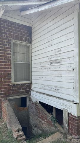 317 N Washington Street, Shelby, NC 28150