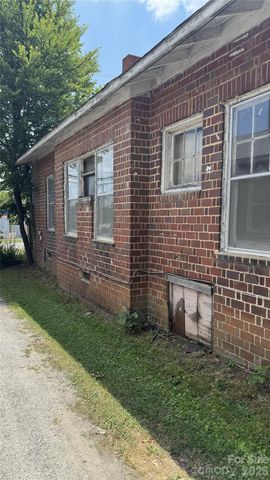 317 N Washington Street, Shelby, NC 28150