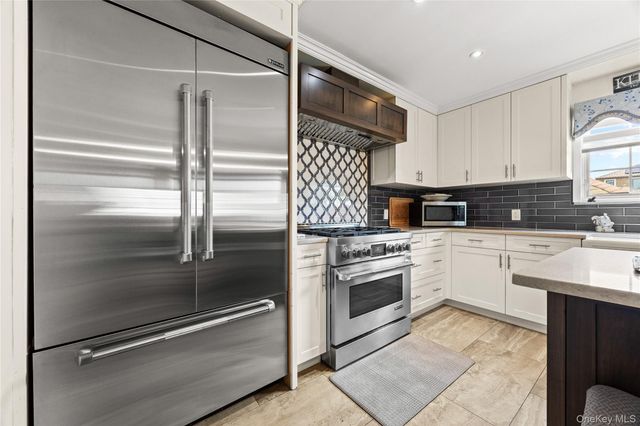 15755 23rd Avenue, Whitestone, NY 11357