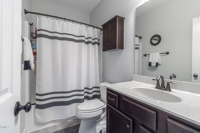 28 Silver Creek Drive, Clayton, NC 27520