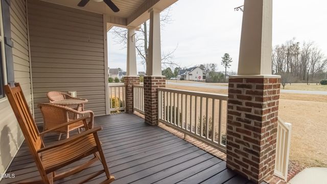 28 Silver Creek Drive, Clayton, NC 27520