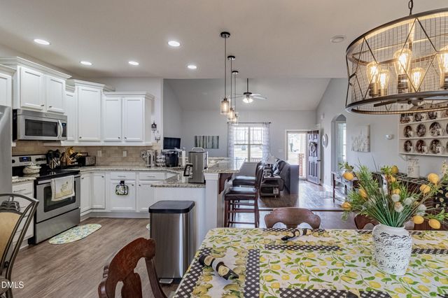 28 Silver Creek Drive, Clayton, NC 27520