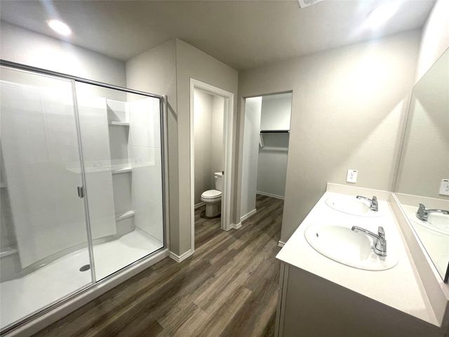 5552 Rollins Drive, Krum, TX 76249