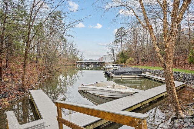 14339 Crown Harbor Drive, Charlotte, NC 28278