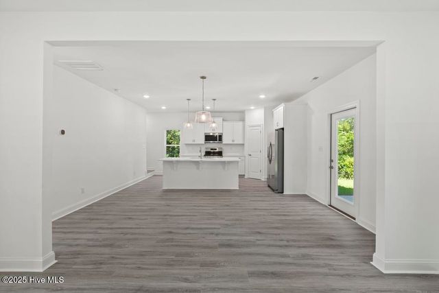 144 Bobwhite Circle, Cape Carteret, NC 28584