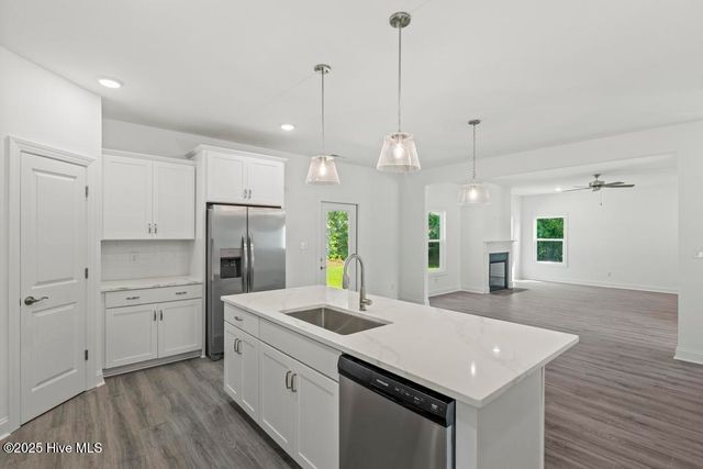 144 Bobwhite Circle, Cape Carteret, NC 28584