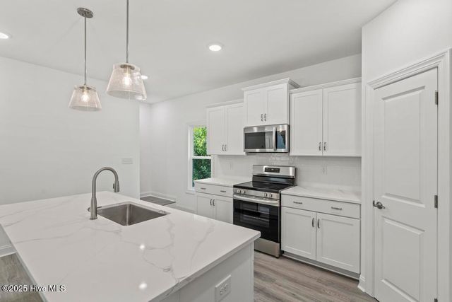 144 Bobwhite Circle, Cape Carteret, NC 28584