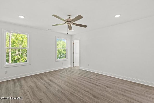 144 Bobwhite Circle, Cape Carteret, NC 28584