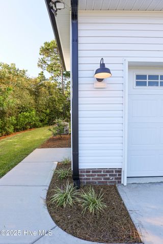 144 Bobwhite Circle, Cape Carteret, NC 28584