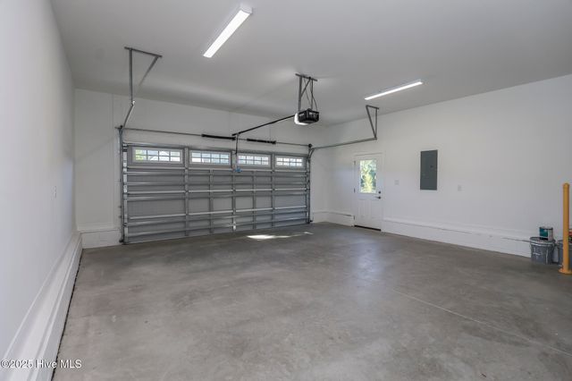 144 Bobwhite Circle, Cape Carteret, NC 28584